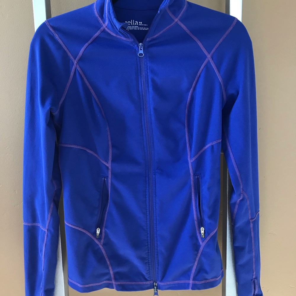 Zella light zippered jacket